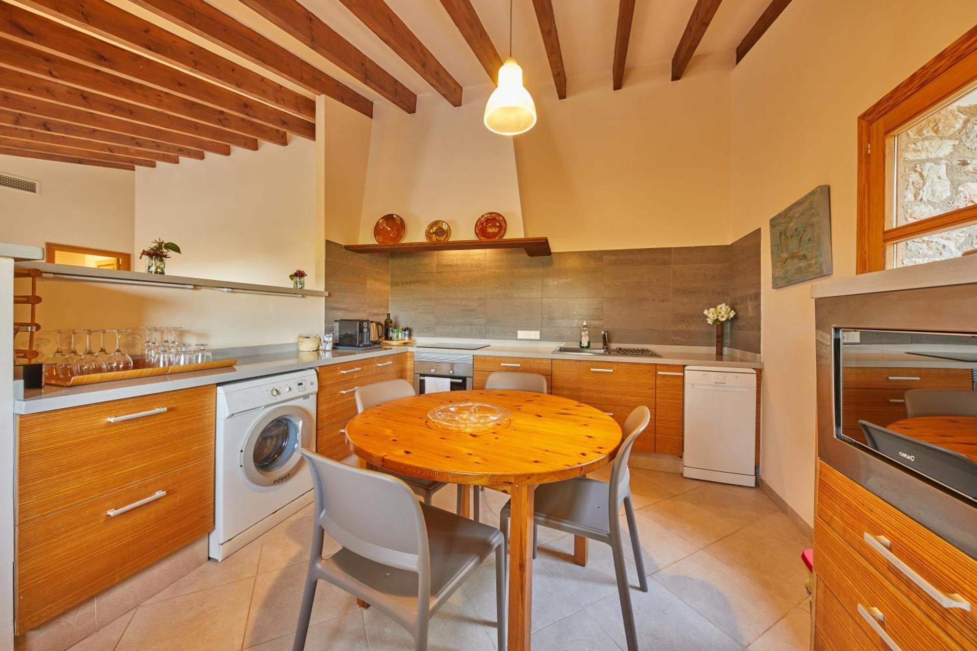 Alqueria Blanca Farm stay *